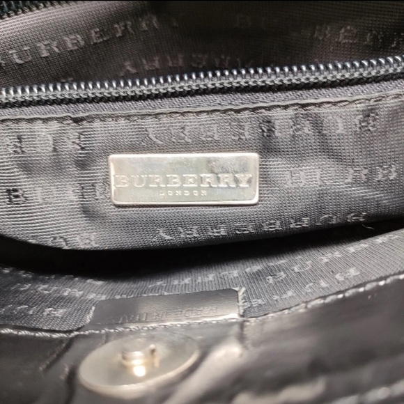 Burberry Tote - Picture 5 of 14